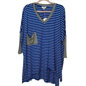 Umgee NWT Oversized Blue white Striped Top